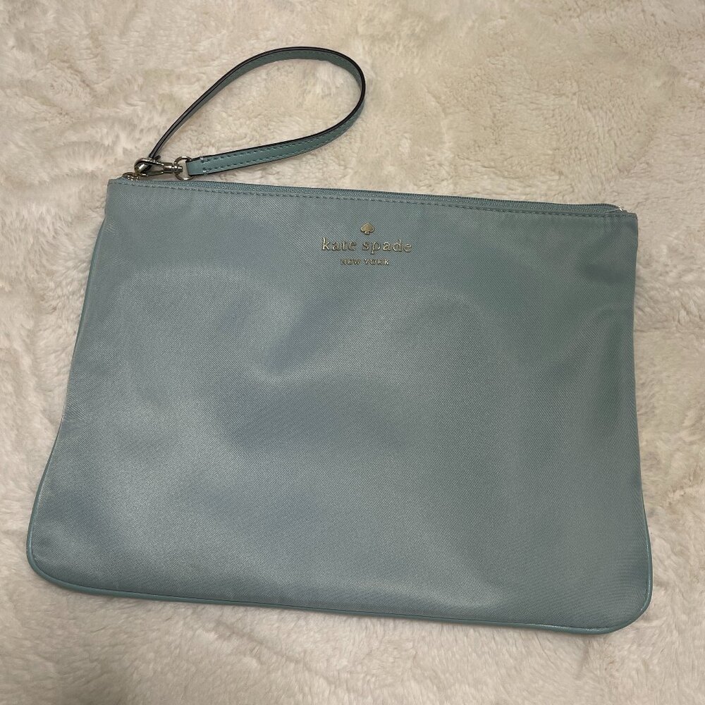 KATE SPADE NEW YORK LARGE NYLON TEAL WRISTLET - Picture 1 of 9